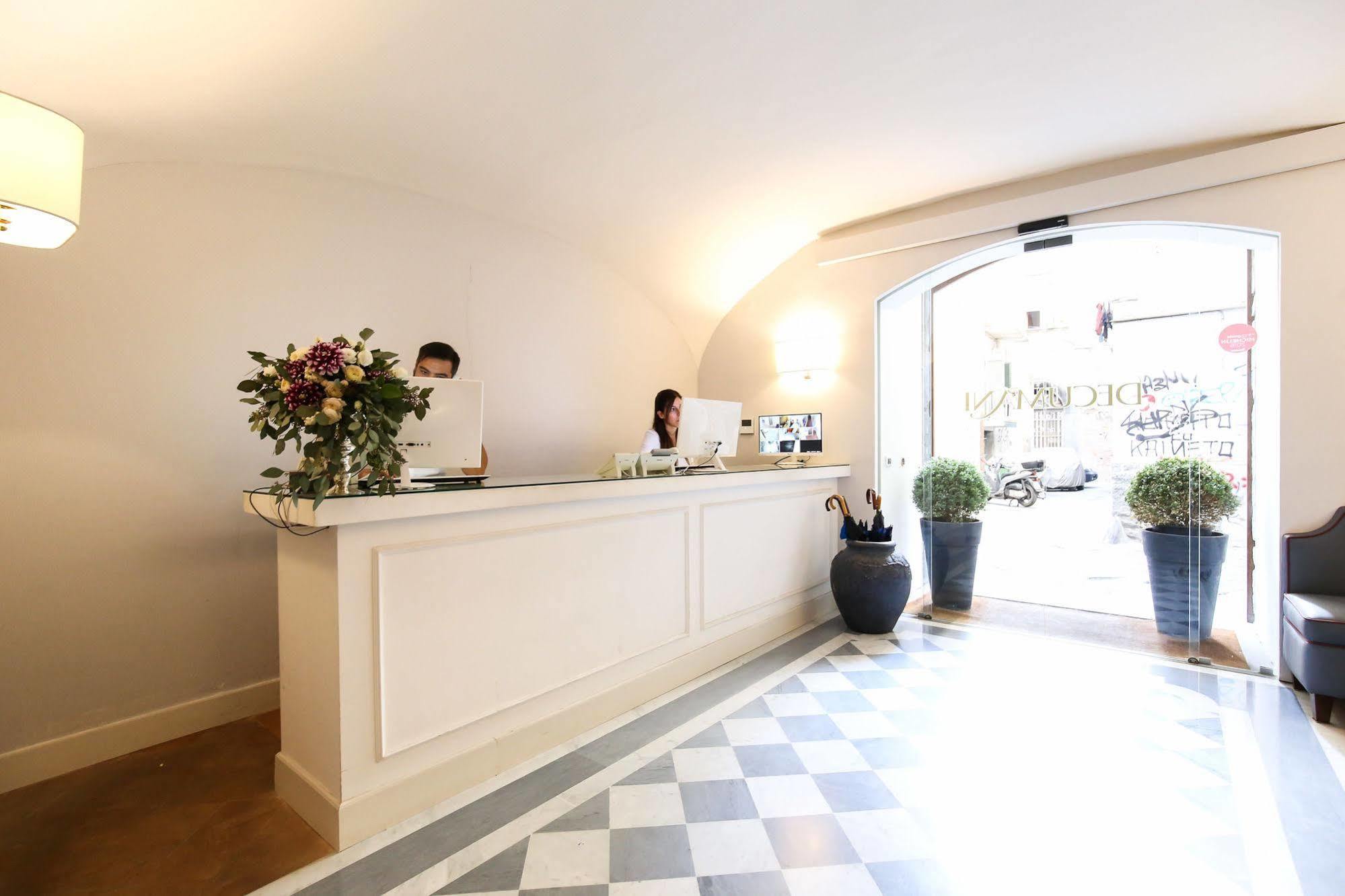 Palazzo Riario Sforza Hotel Napoli Bagian luar foto