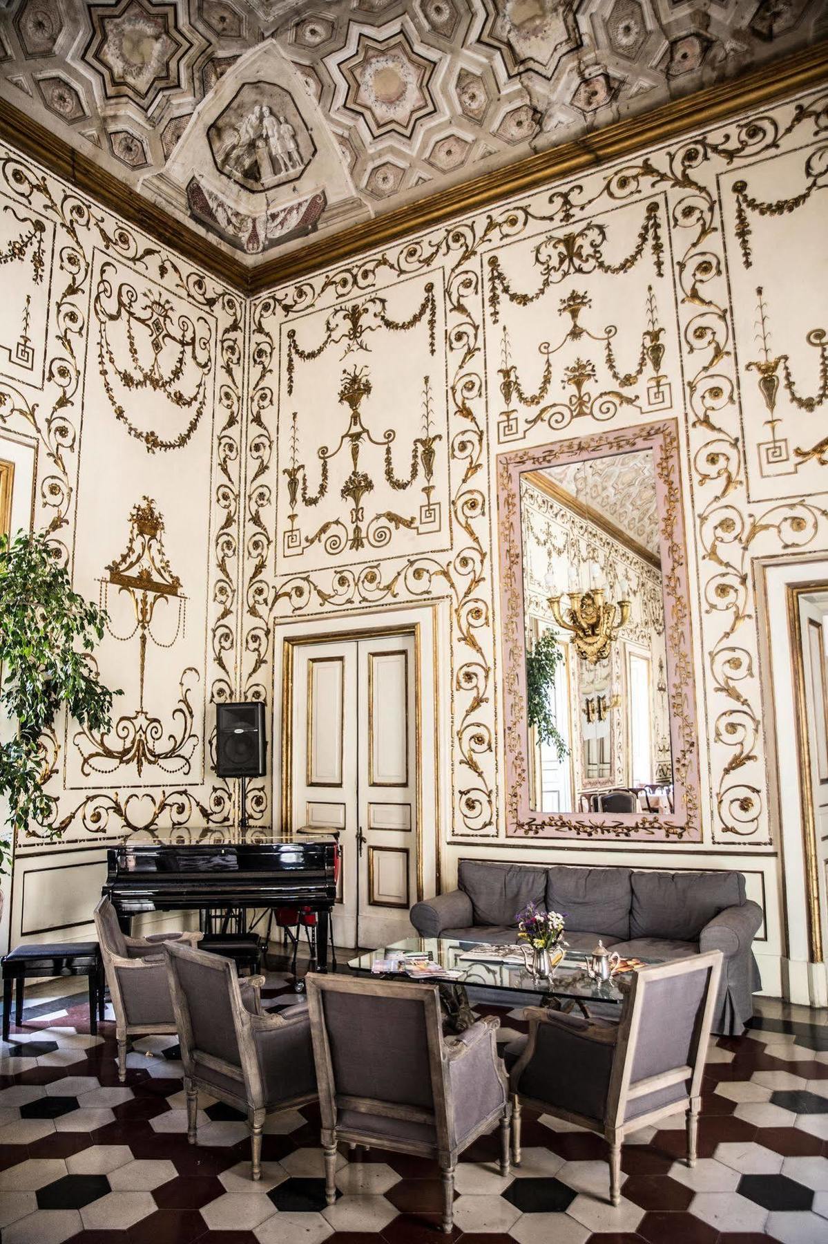 Palazzo Riario Sforza Hotel Napoli Bagian luar foto